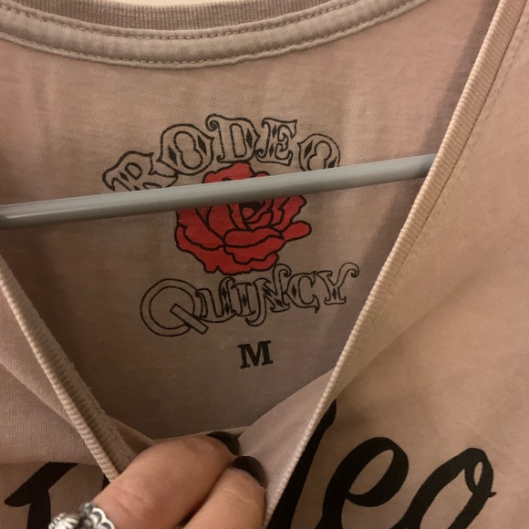 Rodeo Quincy Tshirt - Picture 2 of 2